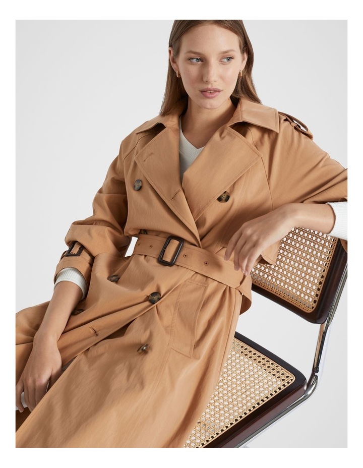 Classic Trench Coat in Fudge Brown
