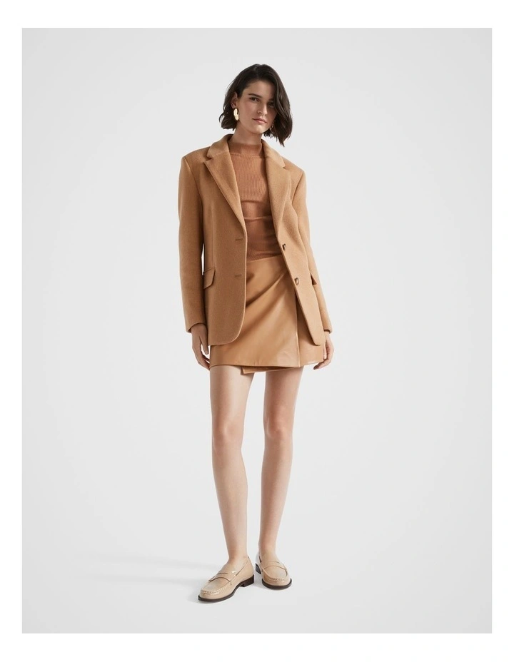 Relaxed Wool Blazer in Fudge image 4