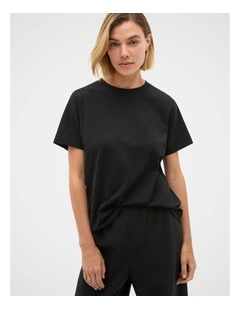 Core Neat Tee in Black