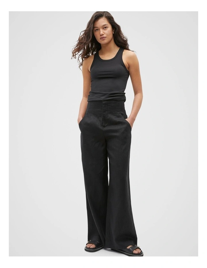 Core Fitted Tank in Black image 3