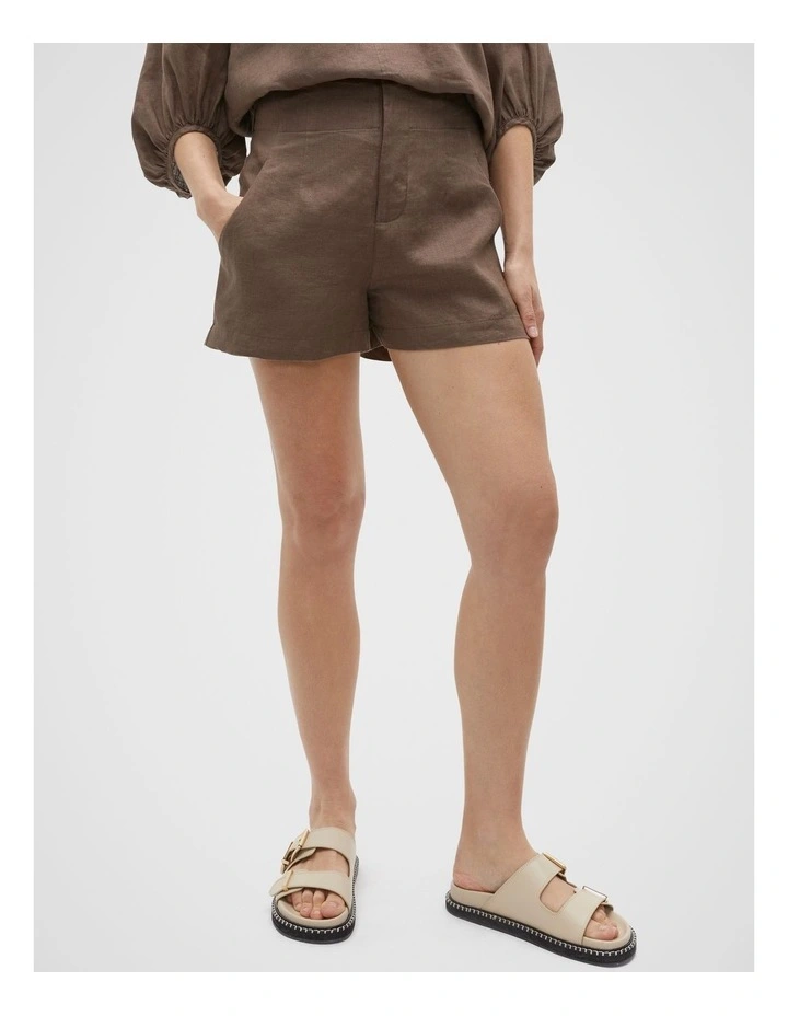 Core Linen Waisted Short in Affogato image 1