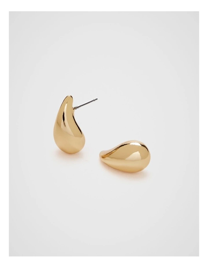 Mini Curved Stud in Gold image 3