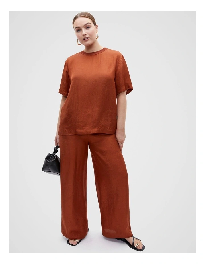 Textured Satin Tee in Russet image 5