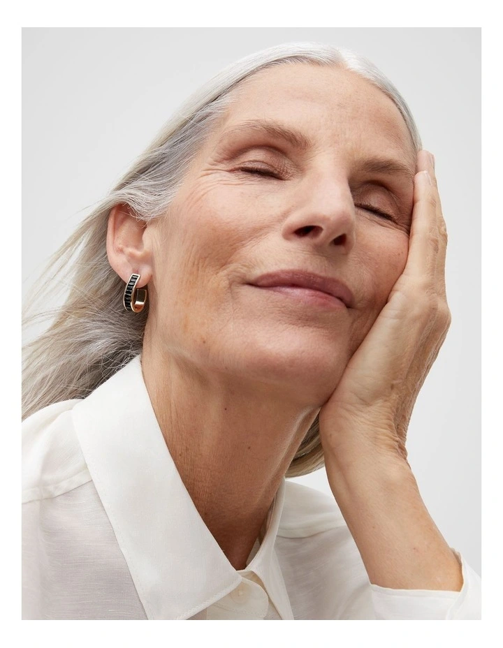 Baguette Earrings 2 Pack in Black Gold image 2