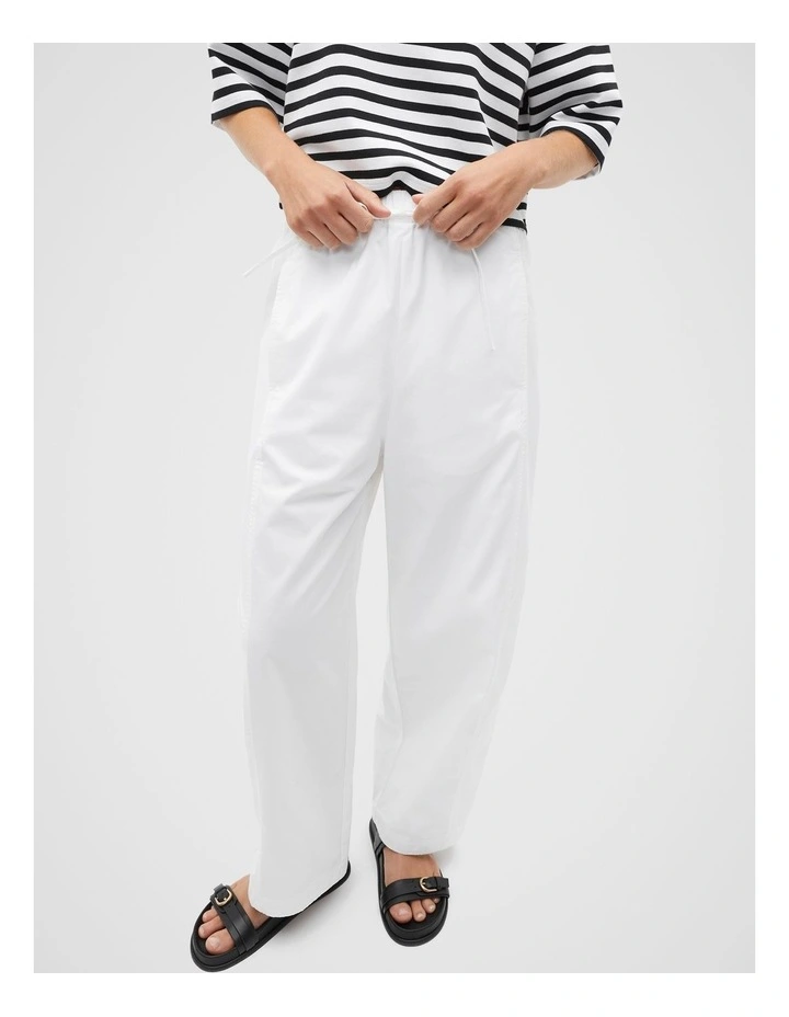 Barrel Leg Jogger Pant in Whisper White image 1