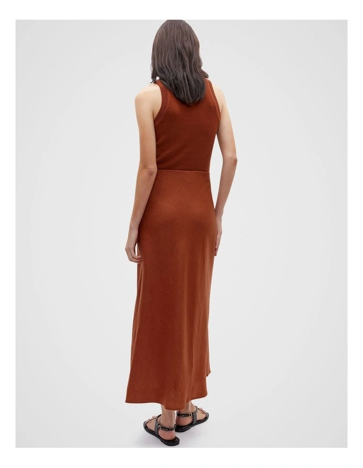 Core Linen Skirt in Brown image 2