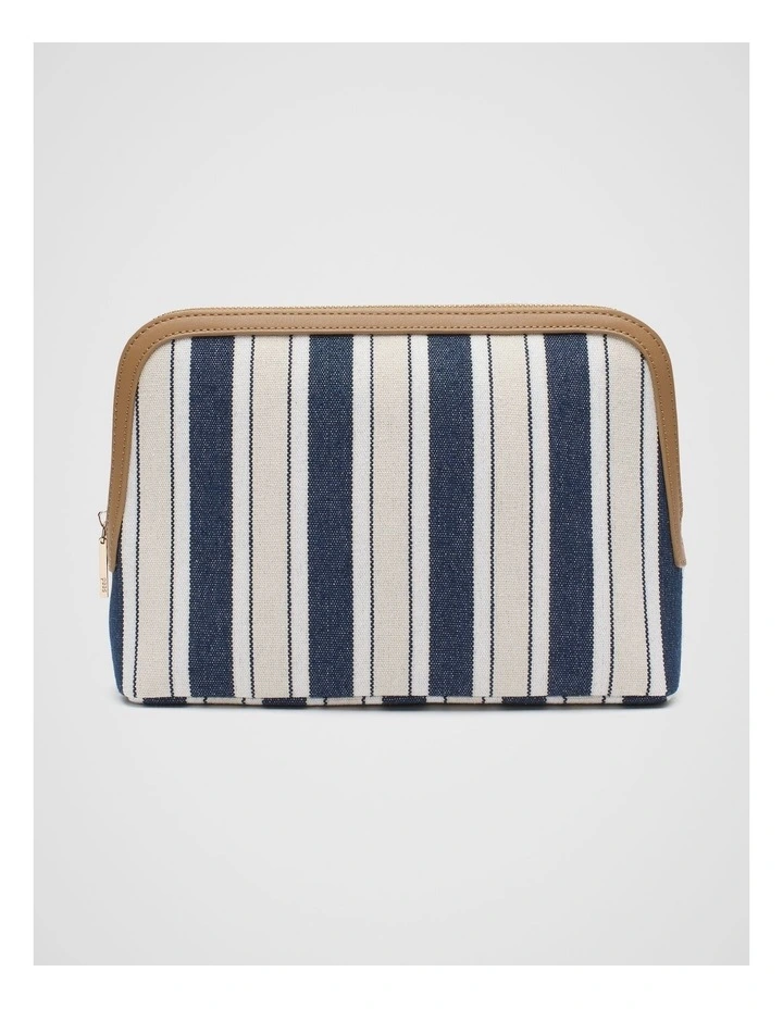 Summer Essential Pouch in Midnight Sky image 1