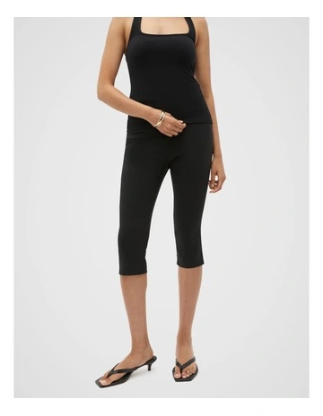 Capri Pant in Black