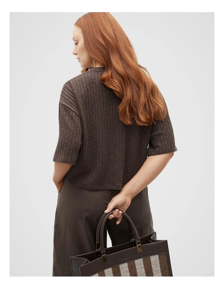 Textured Rib Boxy Tee in Dark Espresso Twist image 7