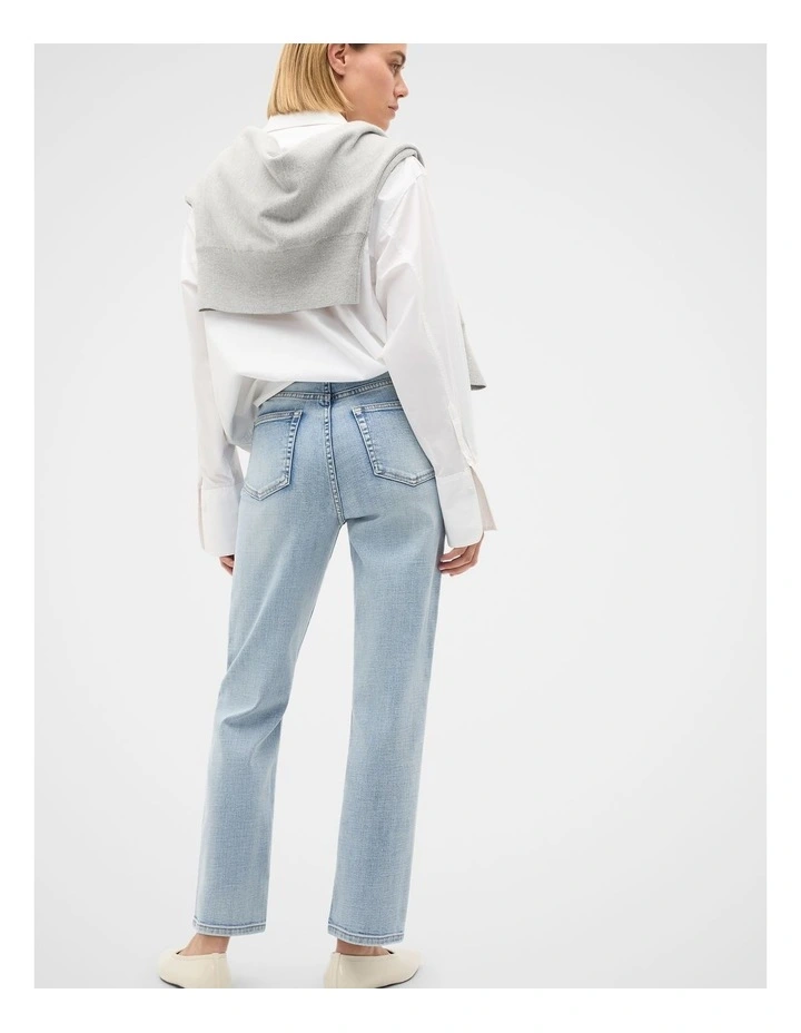 Core Straight Leg Stretch Jean in Mid Blue Wash image 2