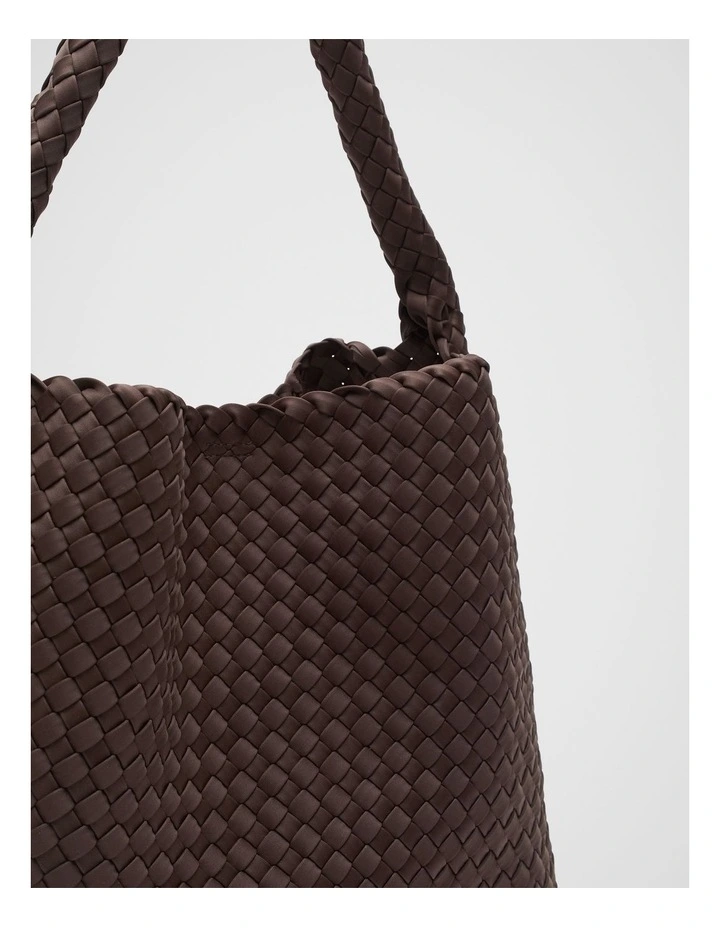 Woven Textured Tote Bag in Dark Espresso image 4