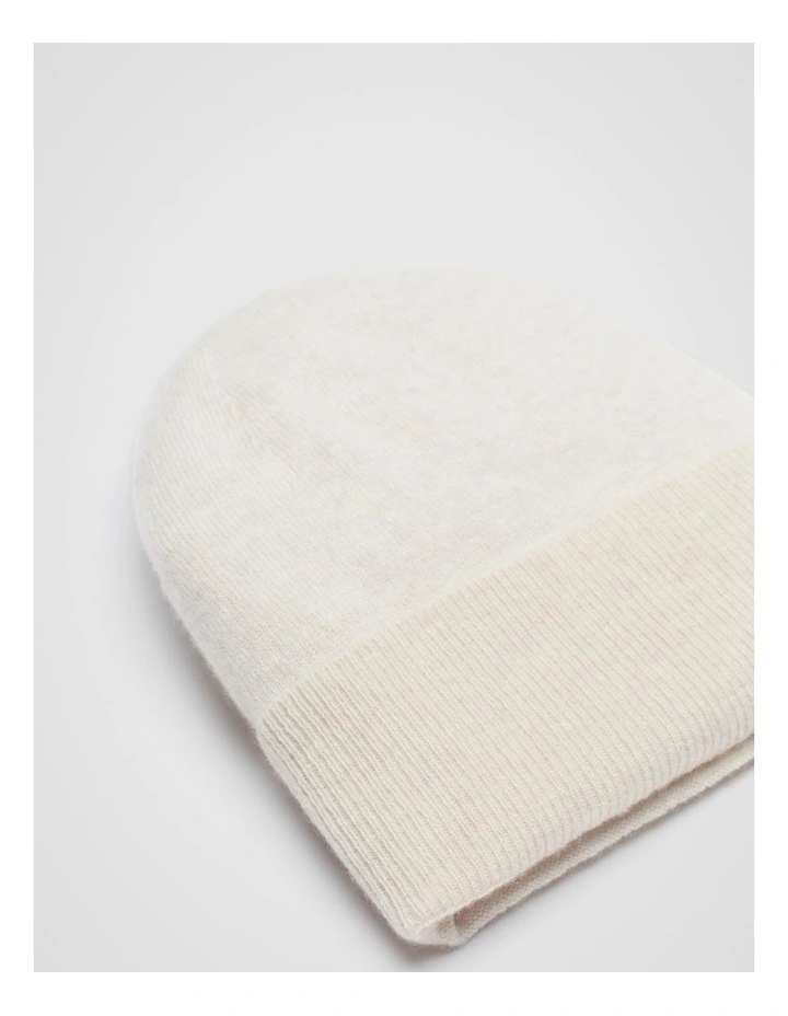 Cashmere Beanie in Oat Marle image 3
