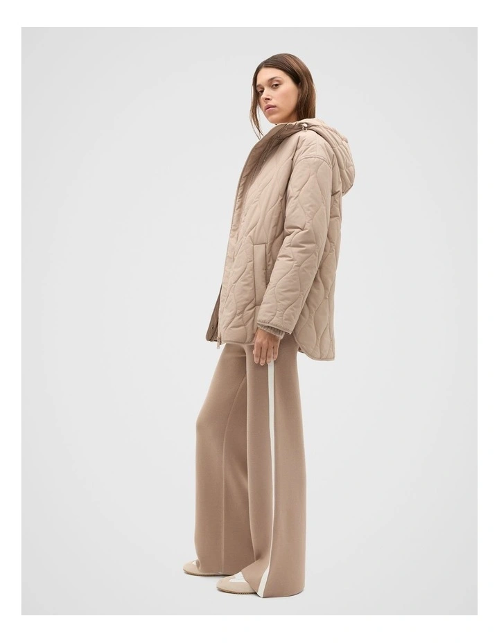 Boxy Quilted Jacket in Cookie image 3