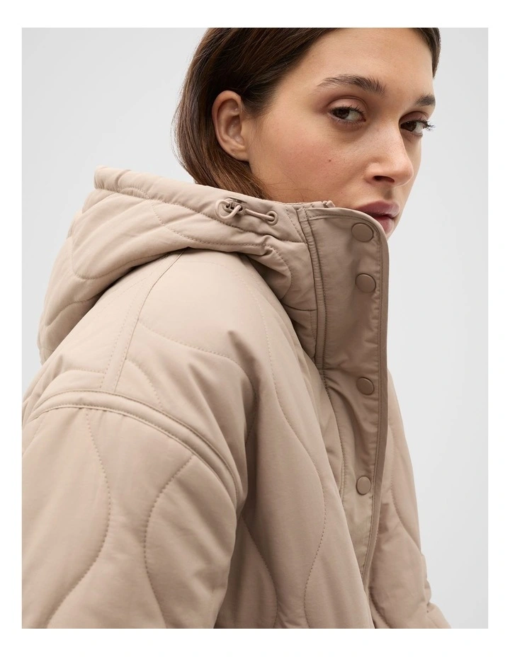 Boxy Quilted Jacket in Cookie image 4