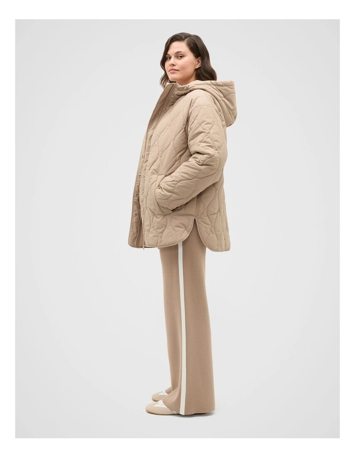 Boxy Quilted Jacket in Cookie image 5