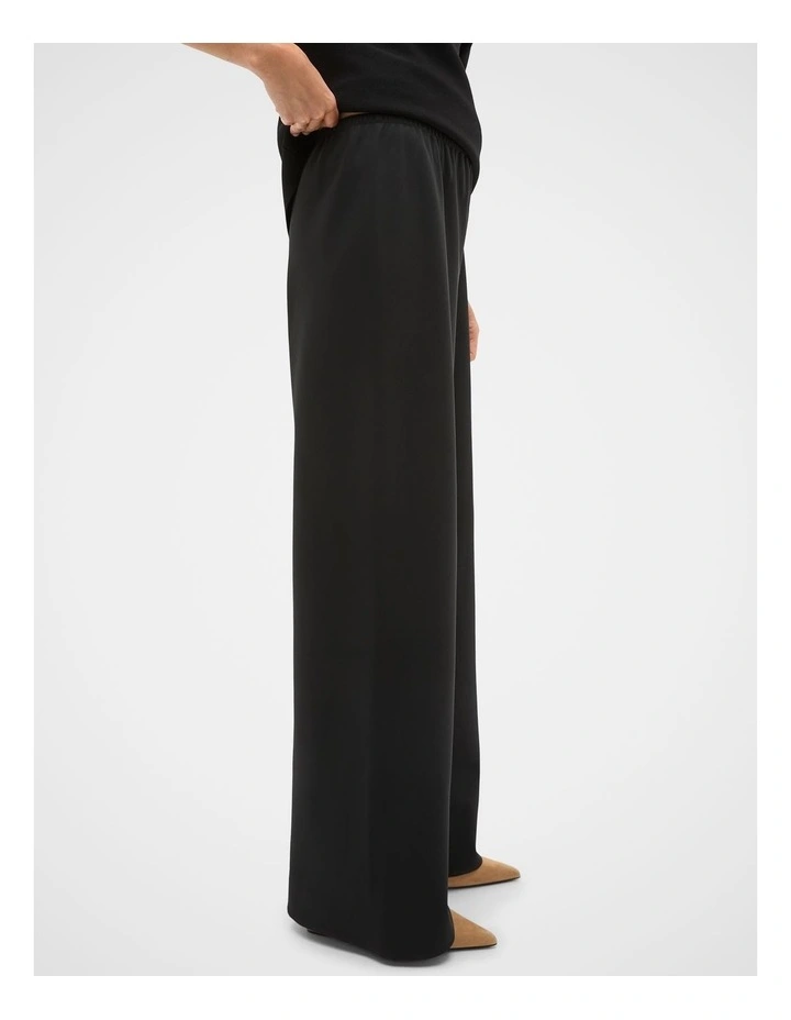 Easy Wide Leg Pant in Black image 3