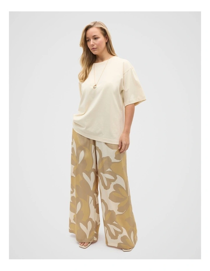 Oversized Longline Tee in Tofu image 3