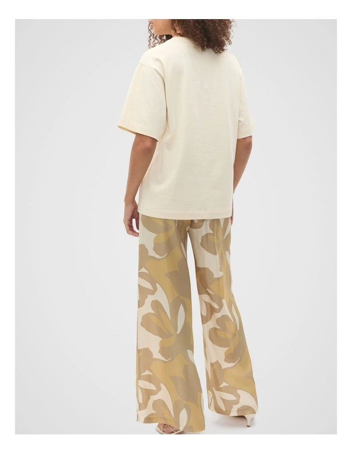 Oversized Longline Tee in Tofu image 5