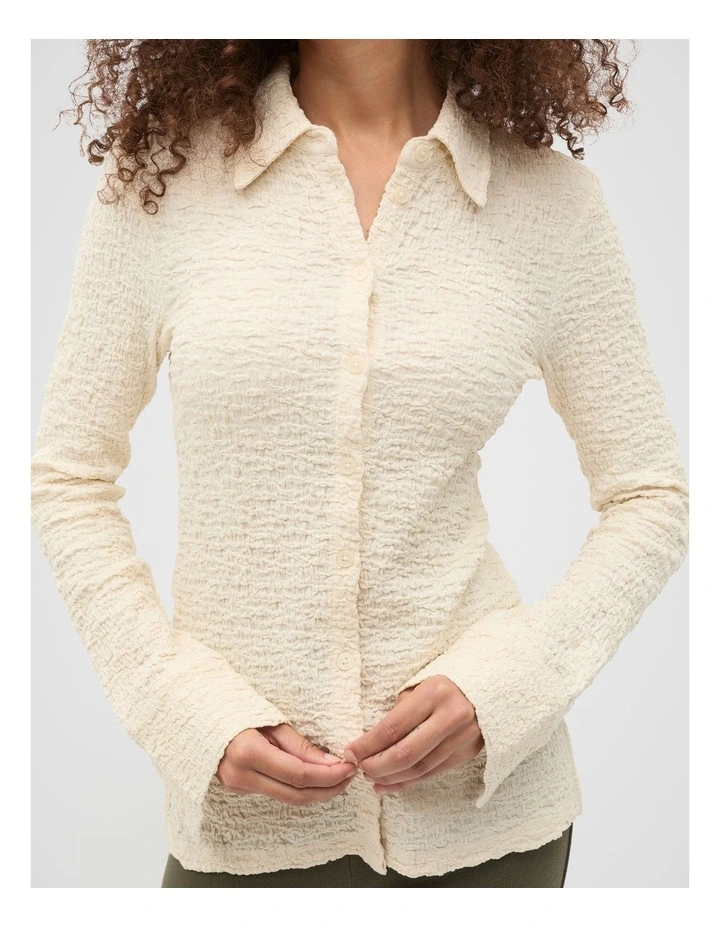 Textured Longline Polo Top in Tofu image 4