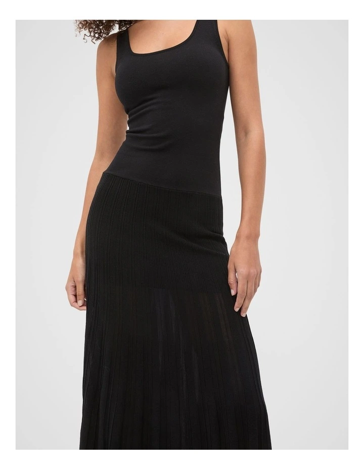 Fine Rib Knit Panel Maxi Dress in Black image 4