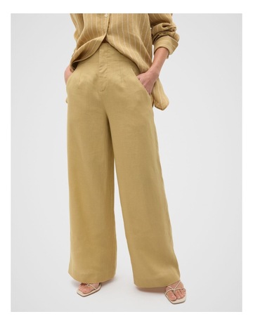 Honey colour