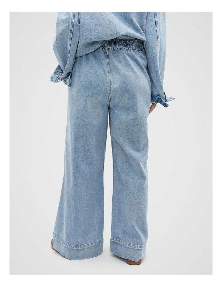 Elasticated Wide Leg Jean in Blue image 6