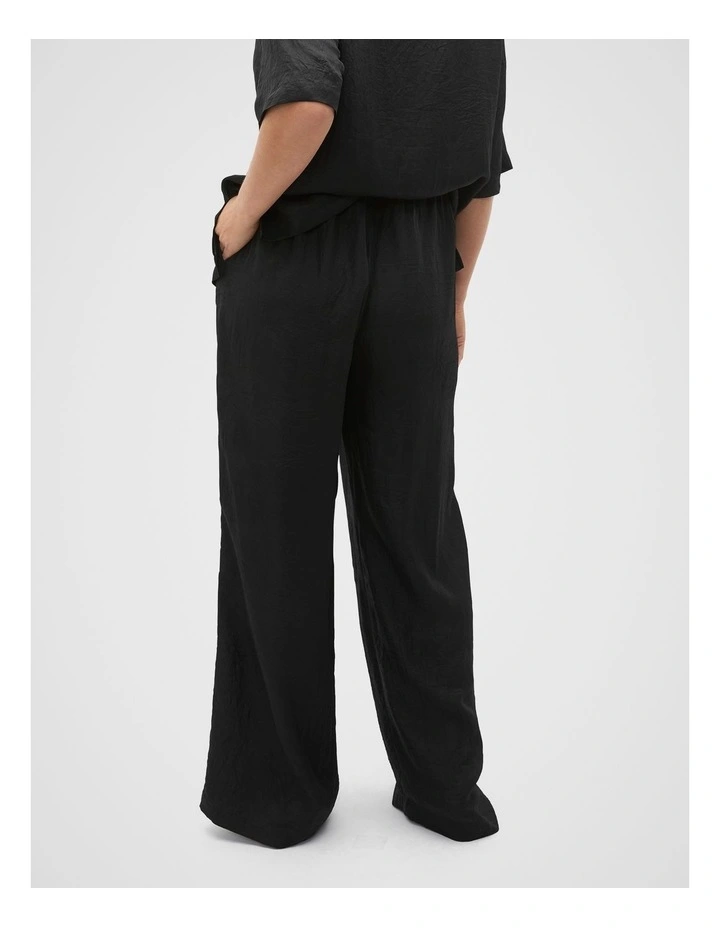 Textured Satin Gathered Pant in Black image 6