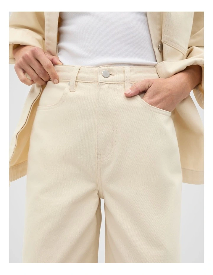 Denim Wide Leg Jean in Tofu image 4