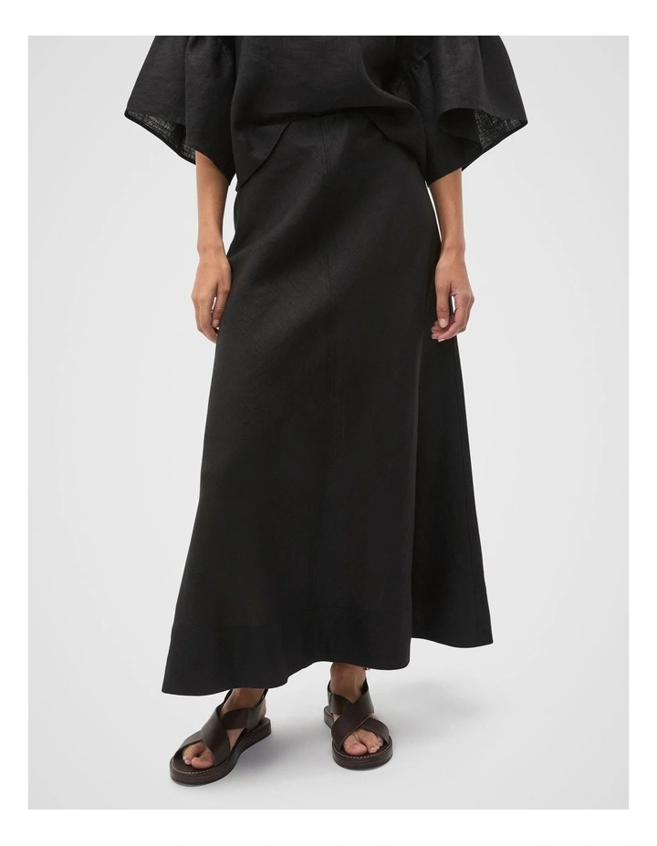 Core Linen Seam Front Skirt in Black image 1