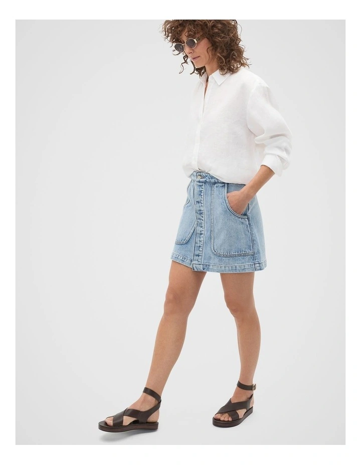 Denim Curve Pocket Mini Skirt in Blue Wash image 3