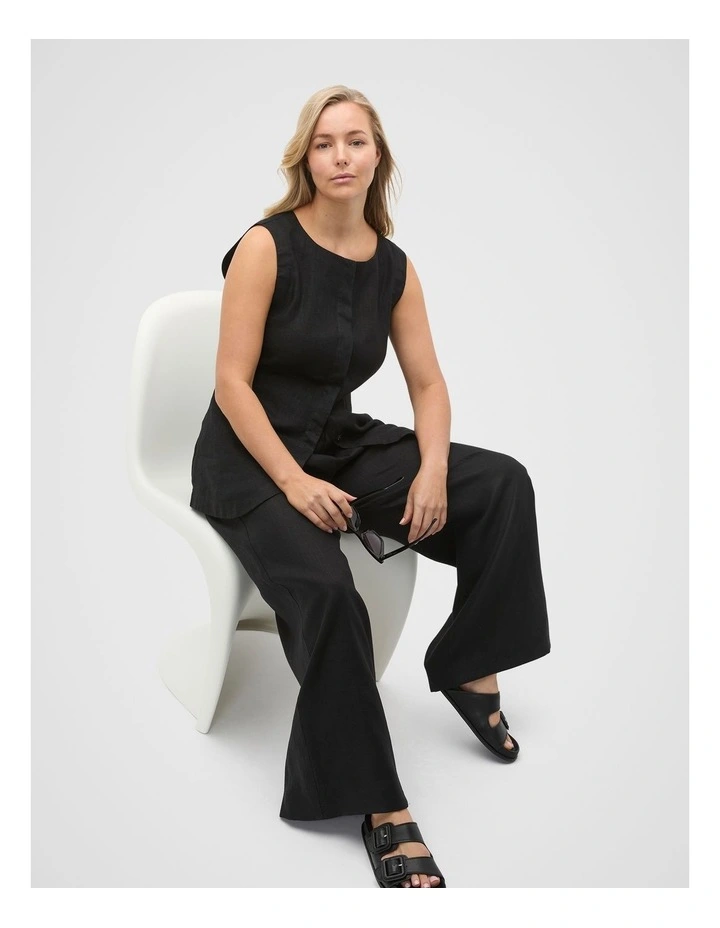 Linen Concealed Placket Vest in Black image 7