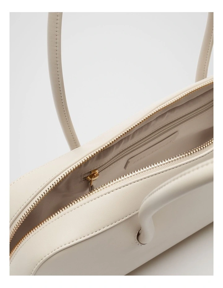 Structured Shoulder Bag in Tofu image 4