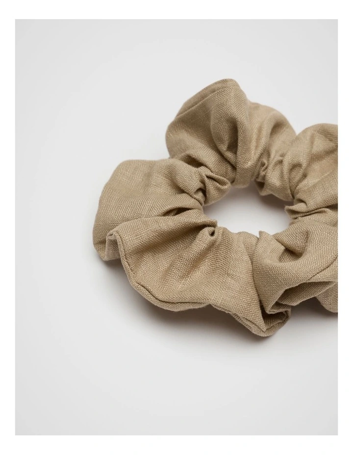 Linen Scrunchie in Rye image 2