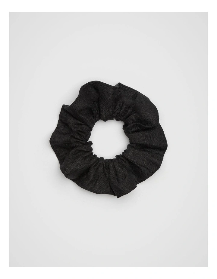 Linen Scrunchie in Black image 1