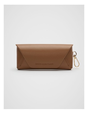 Deep Tan colour