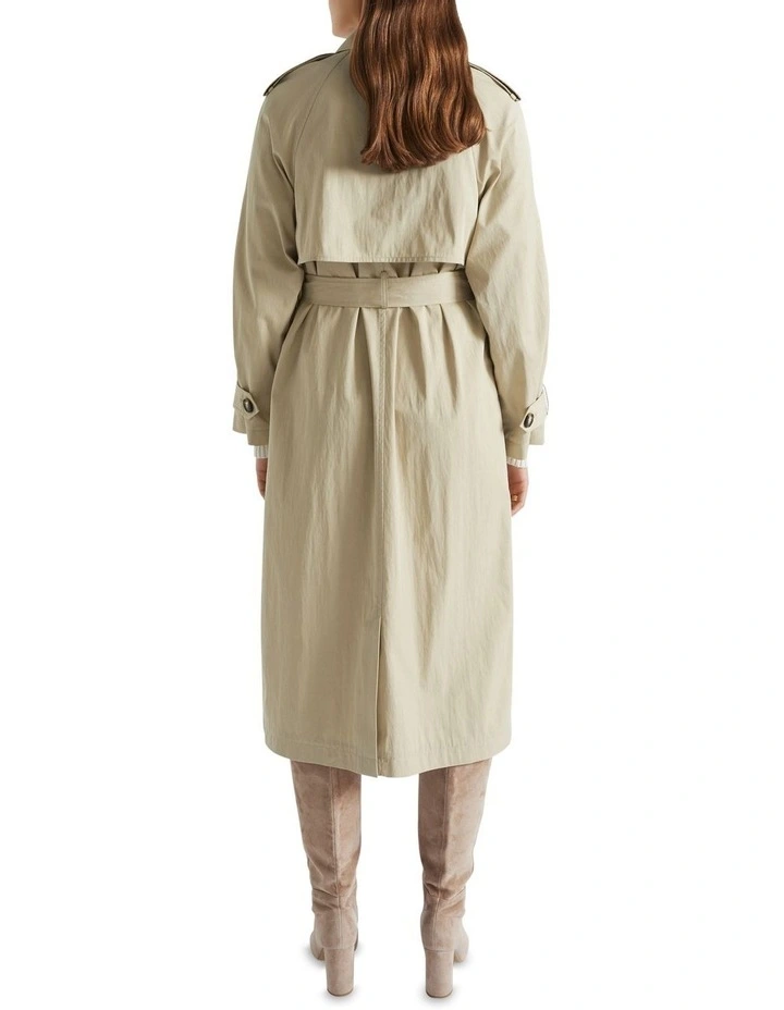 Trench Coat in Beige image 4