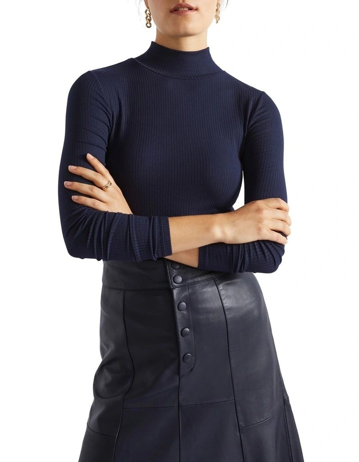 Core Rib Mock Neck Top in Navy image 3