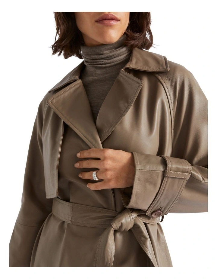 Leather Trench Coat in Brown
