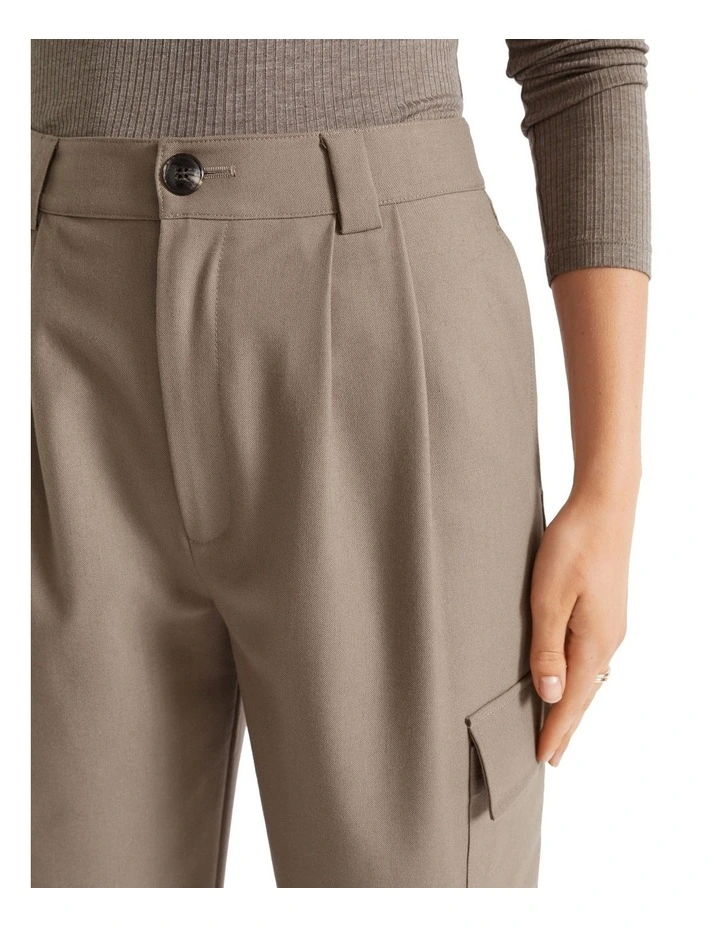 Cargo Trouser in Brown image 3