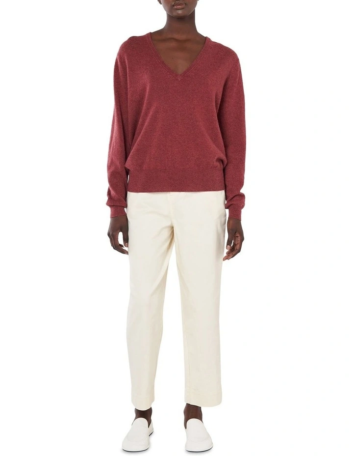 Cashmere V Neck in Red image 1