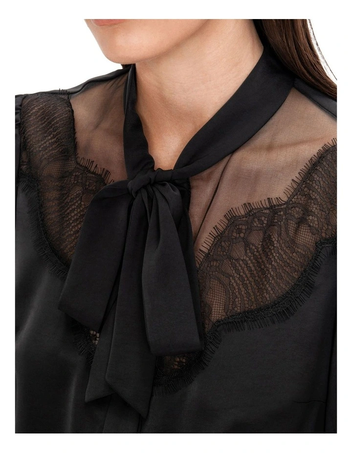 Lace Yoke Short Sleeve Blouse in Black image 4