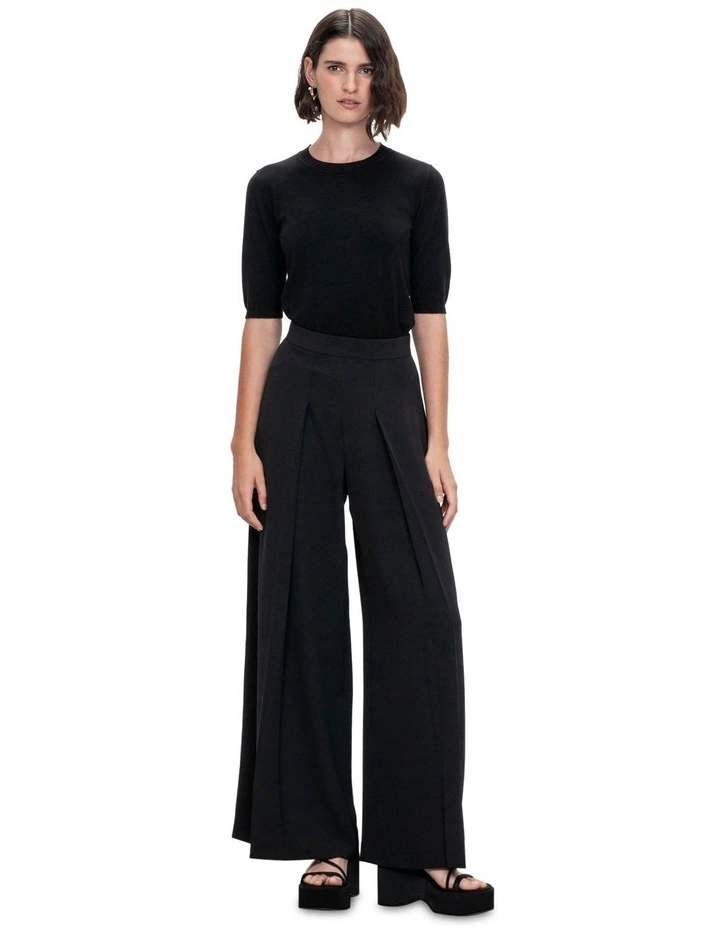 Elbow Sleeve Round Neck Knit in Black image 1