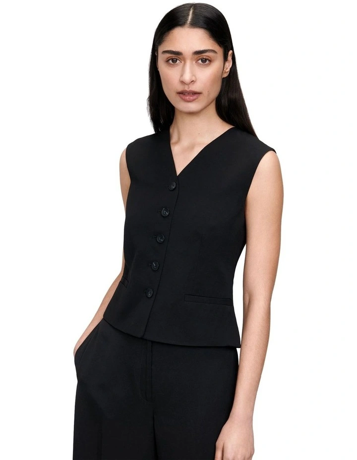 Viscose Linen Twill Vest in Black image 2