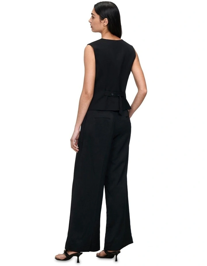 Viscose Linen Twill Vest in Black image 3