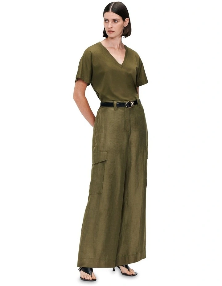 Mercerised CottonV-Neck Cropped Tee in Olive image 1