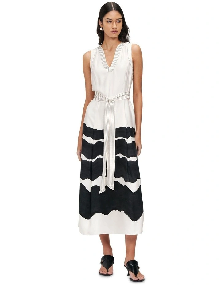 Brushed Waves Viscose Linen Dress in Black image 1