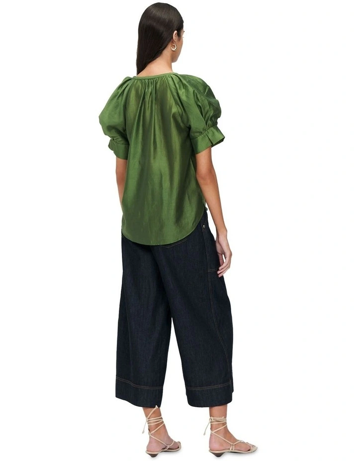 Light Tencel Raglan Shirt in Green image 2