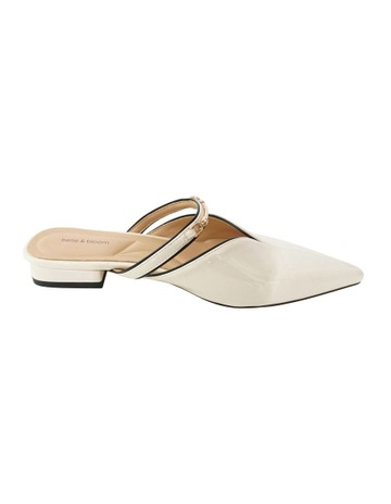 White Ptnt colour