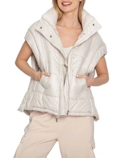 Hypnotized Quilted Puffer Vest in Cream