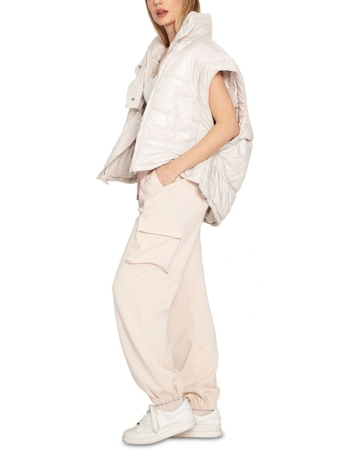 Hypnotized Quilted Puffer Vest in Cream image 2